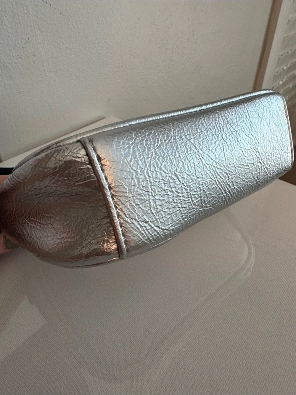 Marc Jacobs Logo Crossbody Bag - Picture 5 of 9